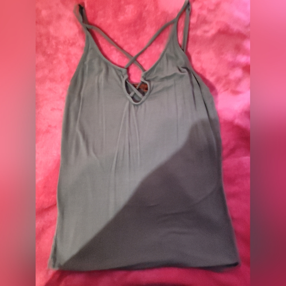 Buckle tops Very Strappy Tank Red By Bke